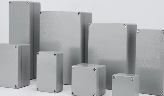 ¿Podría una caja de enchufes eléctricos hacer que su próxima instalación sea más segura?