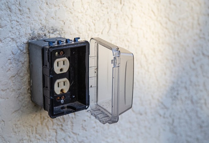 ¿Podría una caja de enchufes para exteriores cambiar la forma en que utilizamos los espacios exteriores?